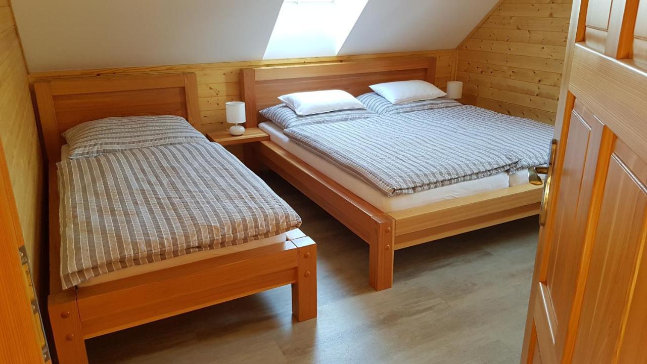 Apartmany Plesivec أبيرتامي المظهر الخارجي الصورة
